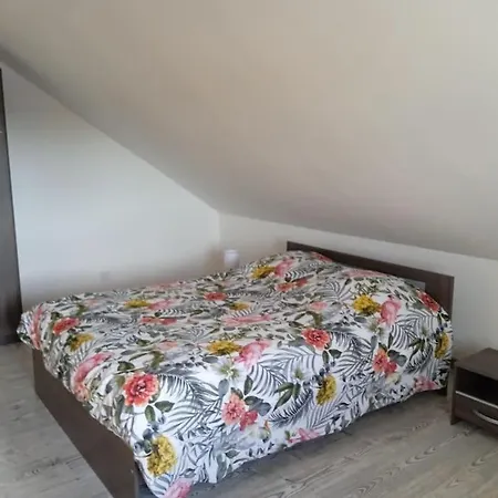 Location * Pouru-Saint-Remy